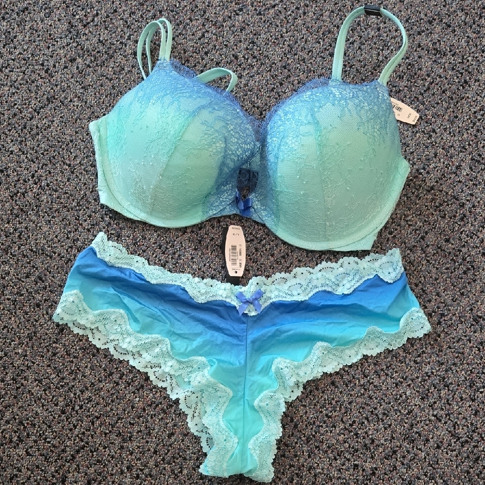 Victoria's Secret Very Sexy Blue Ombre Bra And Cheeky